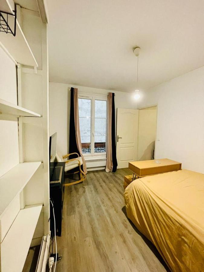 Appartement En Plein Coeur Du 10Eme Et Proche De Plusieurs Gares Paris Exterior photo
